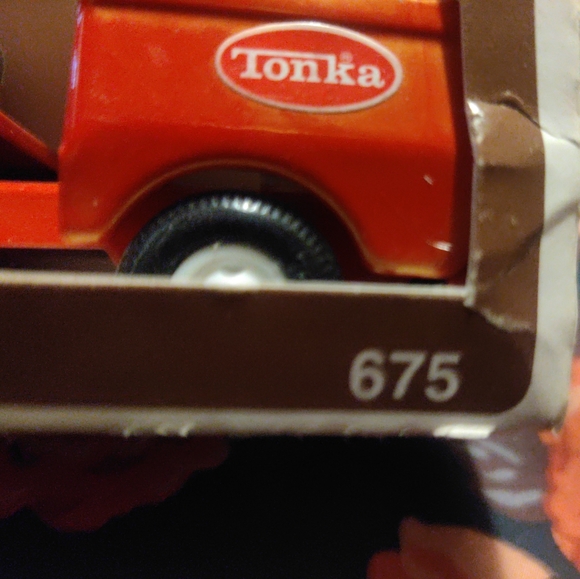 Tonka Aerial Ladder Truck - Picture 4 of 5